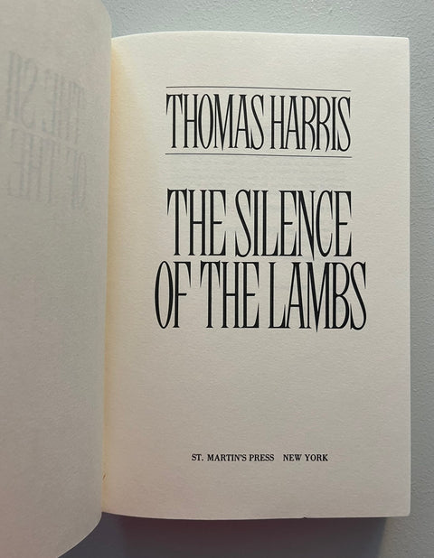 The Silence of the Lambs, Thomas Harris - First Edition, 1st Printing - 1988 - Like New